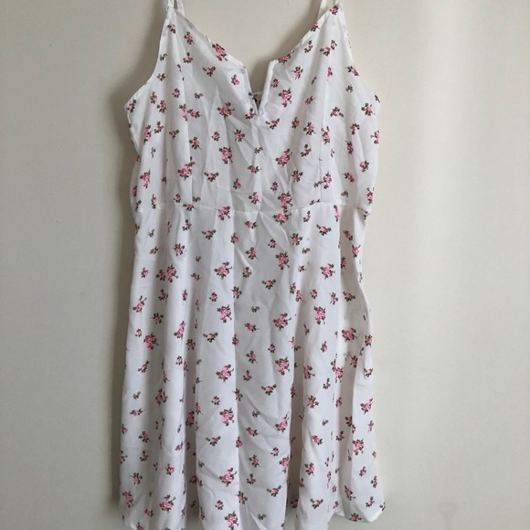 Rue21 Dresses & Skirts - Rue 21 mini summer dress